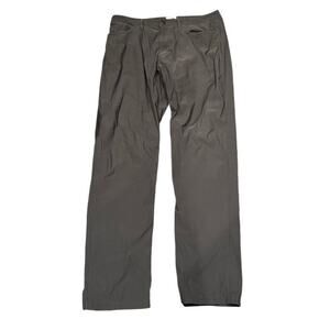 The North Face Men’s Nylon Blend Pants – Size 34 (Outdoor/Travel/Hiking)